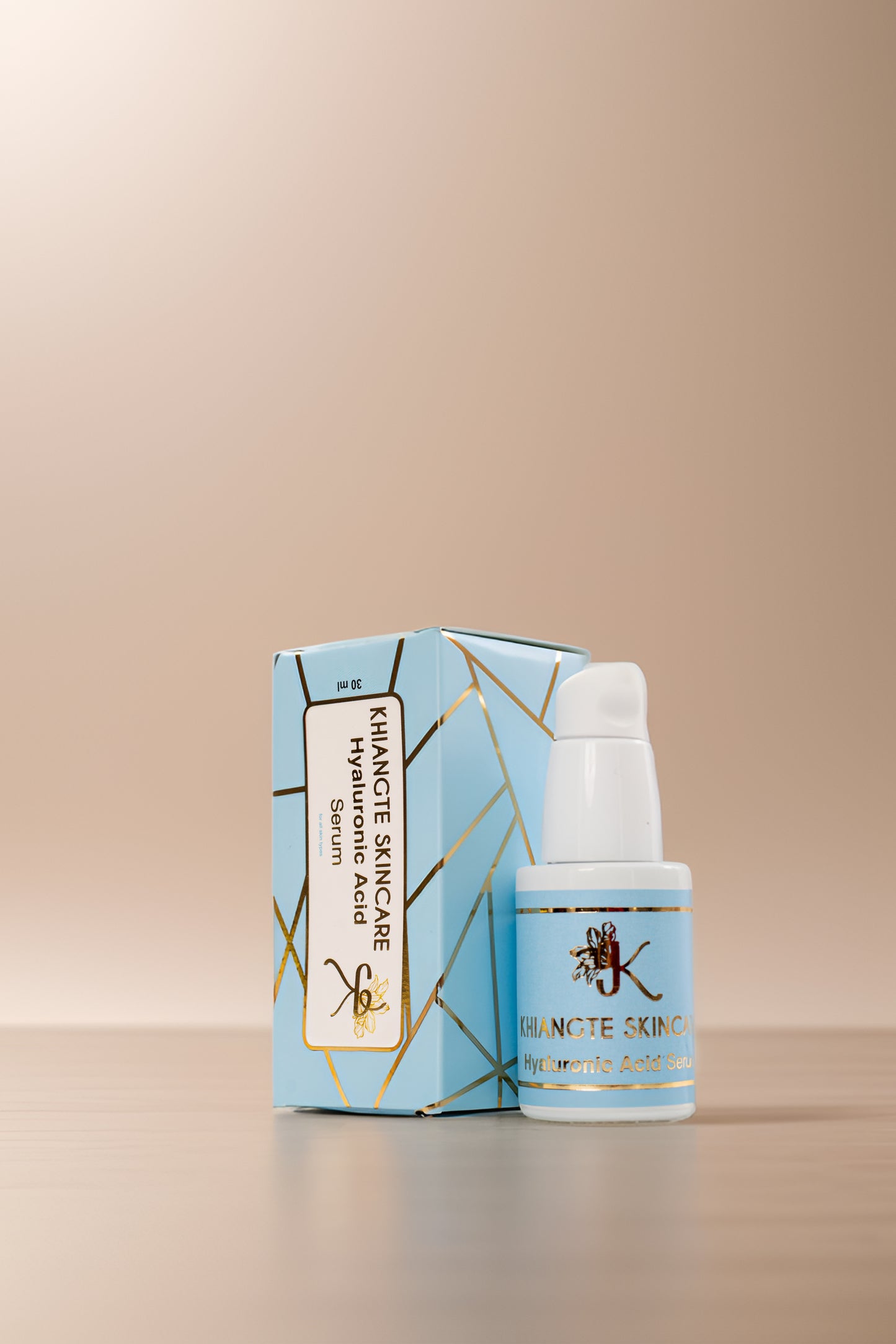 Hyaluronic Acid Serum 2% (expiry: 4/2026)